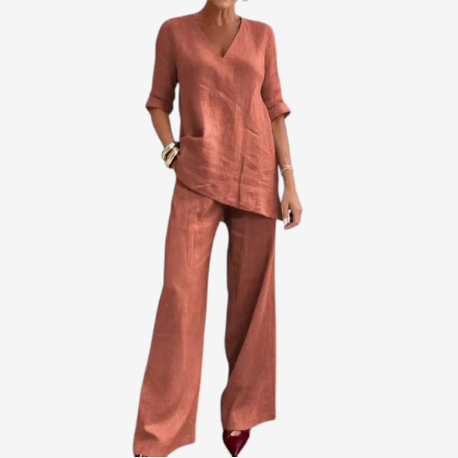 Alma™ Elegant flydende bluse