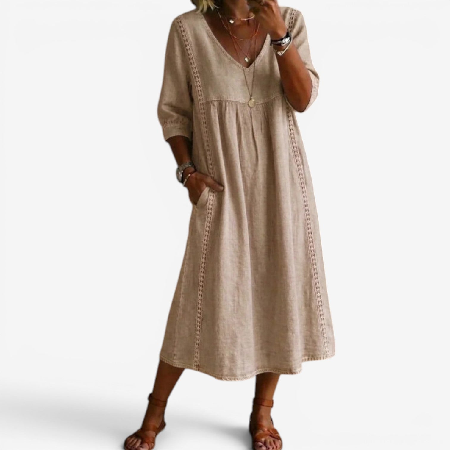 Caroline™ Broderet Sommerkjole