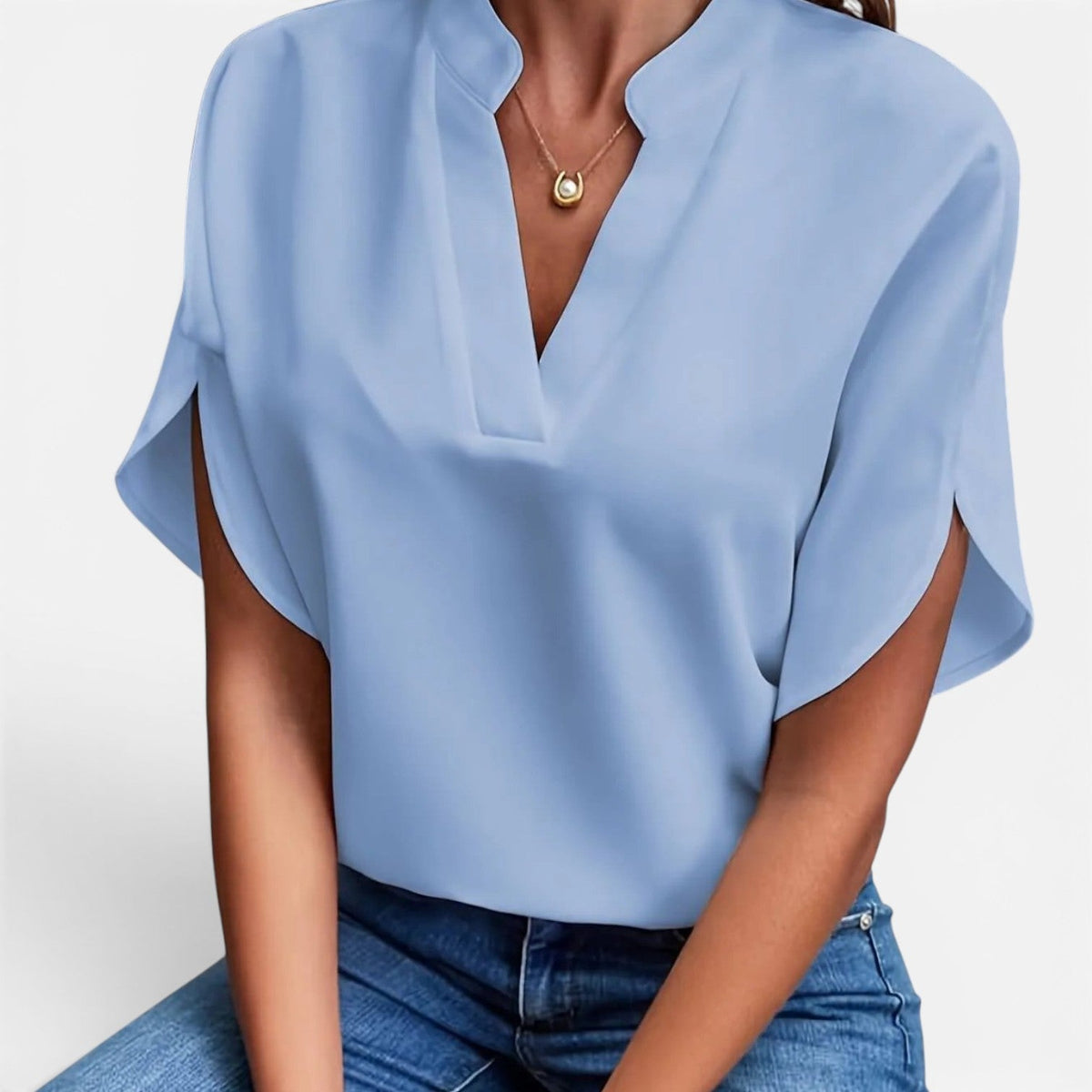 Julie™ Bluse med V-udskæring
