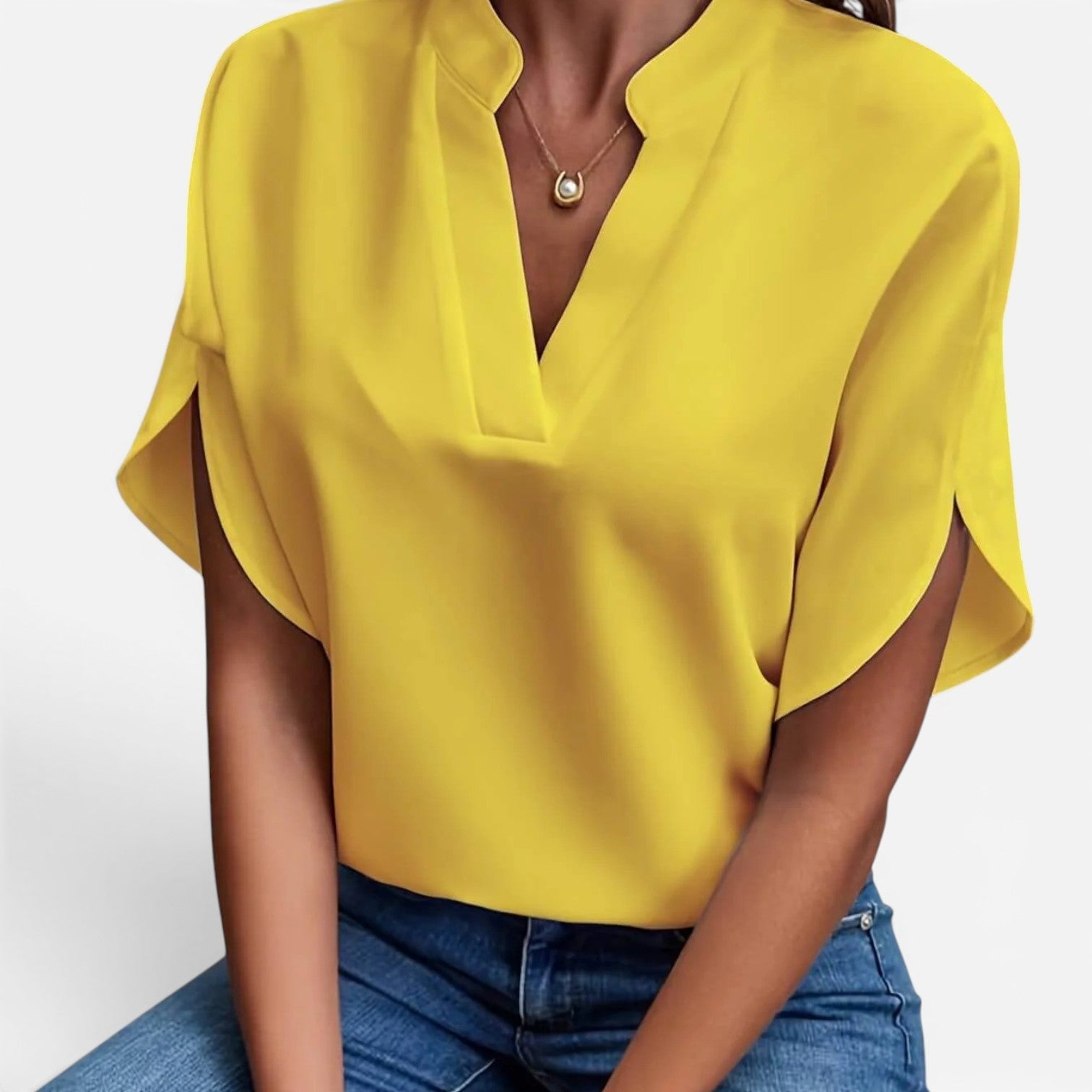 Julie™ Bluse med V-udskæring
