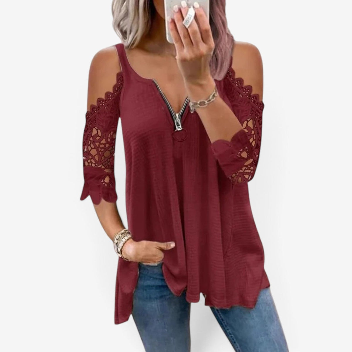 Deliah™ Bluse med blondeærmer