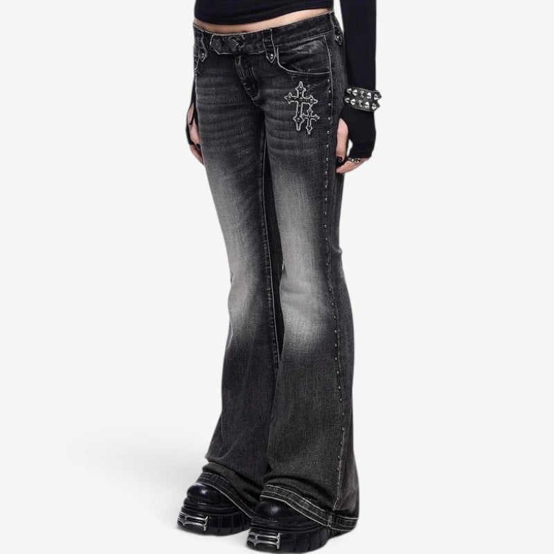 Antonette™ Jeans med englevinge-udstyr og flare-snit