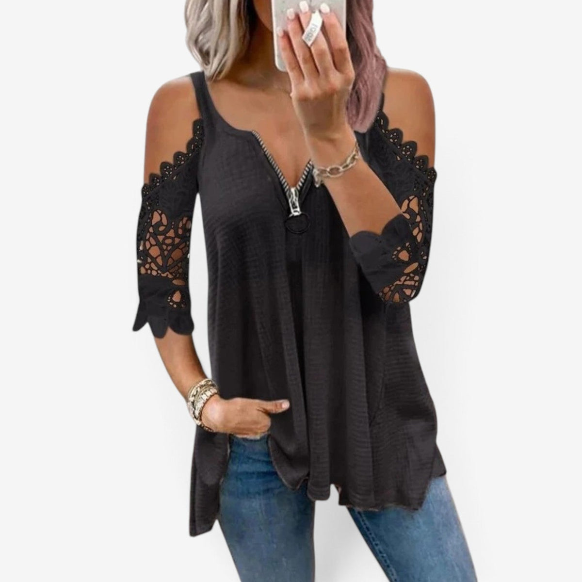 Deliah™ Bluse med blondeærmer