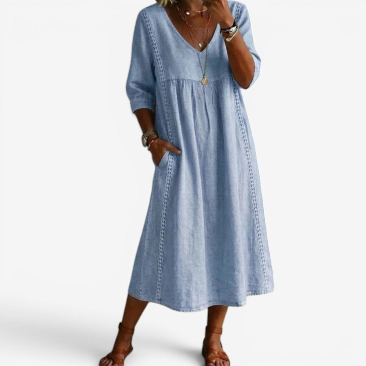 Caroline™ Broderet Sommerkjole
